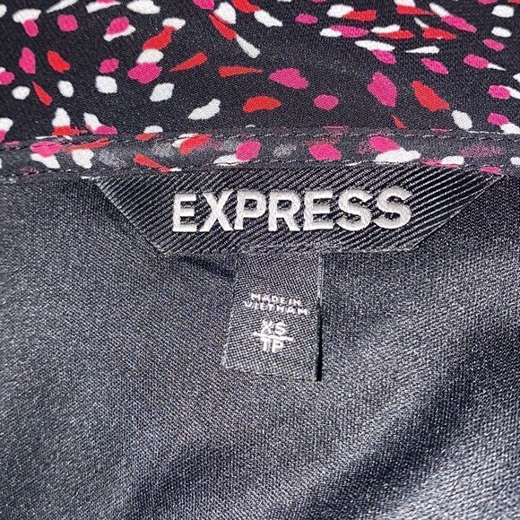 ✨ Express Multicolor Sheer-Overlay Romper✨ - Picture 5 of 5